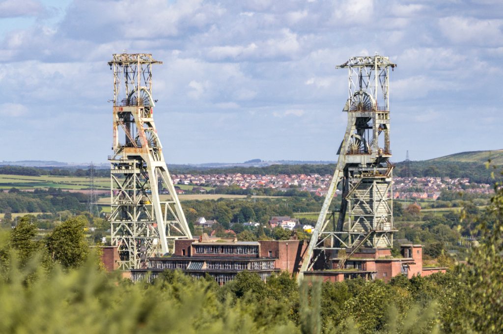 Clipstone Headstocks